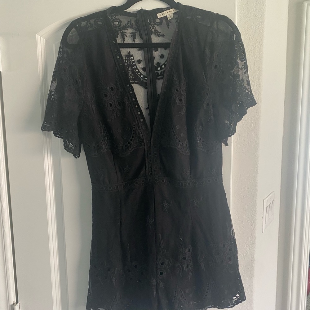 Lace romper, size large